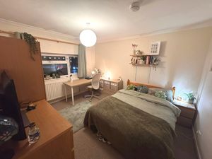 Photo 4- click for photo gallery